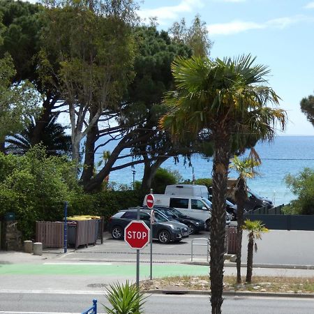 Hotel Le Golfe Bleu Cavalaire-sur-Mer Exteriör bild